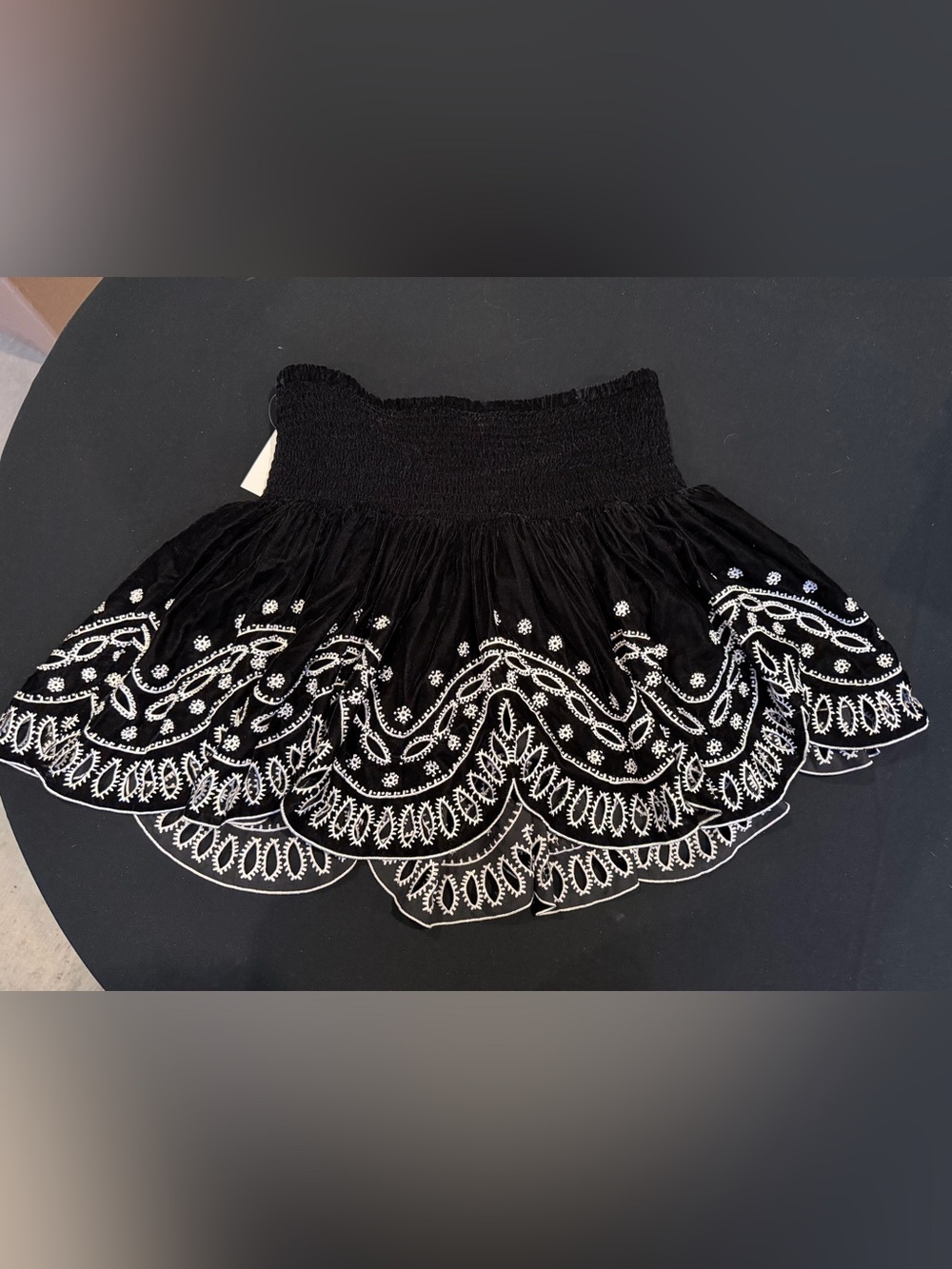 NWT Love The Label Clara Black Velvet Embroidered Mini Skirt L Large